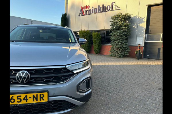 Volkswagen T-Roc 1.5 TSI Life Business