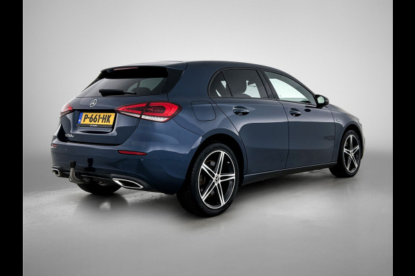 Mercedes-Benz A-Klasse 250 e Business Solution AMG Limited | AMG-Line exterieur | Achteruitrijcamera | Sfeerverlichting | Stoelverwarming |Trekhaak | NIghtpakket | 24 Maanden Mercedes-Benz Certified Garantie