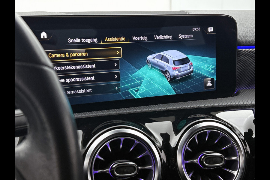 Mercedes-Benz A-Klasse 250 e Business Solution AMG Limited | AMG-Line exterieur | Achteruitrijcamera | Sfeerverlichting | Stoelverwarming |Trekhaak | NIghtpakket | 24 Maanden Mercedes-Benz Certified Garantie
