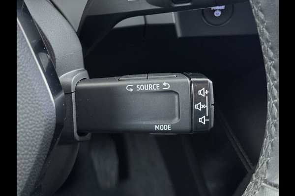 Renault Mégane E-Tech EV60 Warmtepomp Optimum Stoel+Stuurverwarming Adap.Cruise Google®-Maps Navi Camera Ecc Optimum Charge Business Ed. Evolut Keyless Apple Carplay/Android Auto Bluetooth LMV Led Pdc Isofix Lane Assist Regen-Lichtsensor Dealeronderhouden Origineel Nederlandse Auto