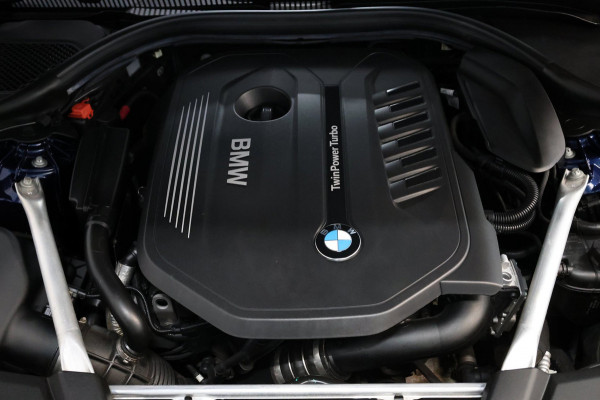 BMW 5 Serie Touring 540i xDrive M-Sport LED/VIRTUAL/SFEER/PANO/LEER+S.VERWARMING+MEMORY/19" LMV/360/ACC/ECC/12 MND GARANTIE!