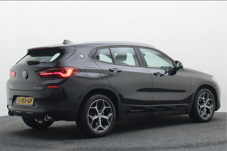 BMW X2 xDrive20i High Executive LED, Camera, Trekhaak, Navigatie, Climate, 18"