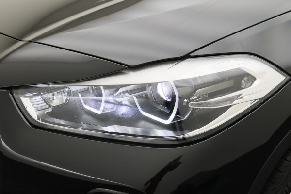 BMW X2 xDrive20i High Executive LED, Camera, Trekhaak, Navigatie, Climate, 18"