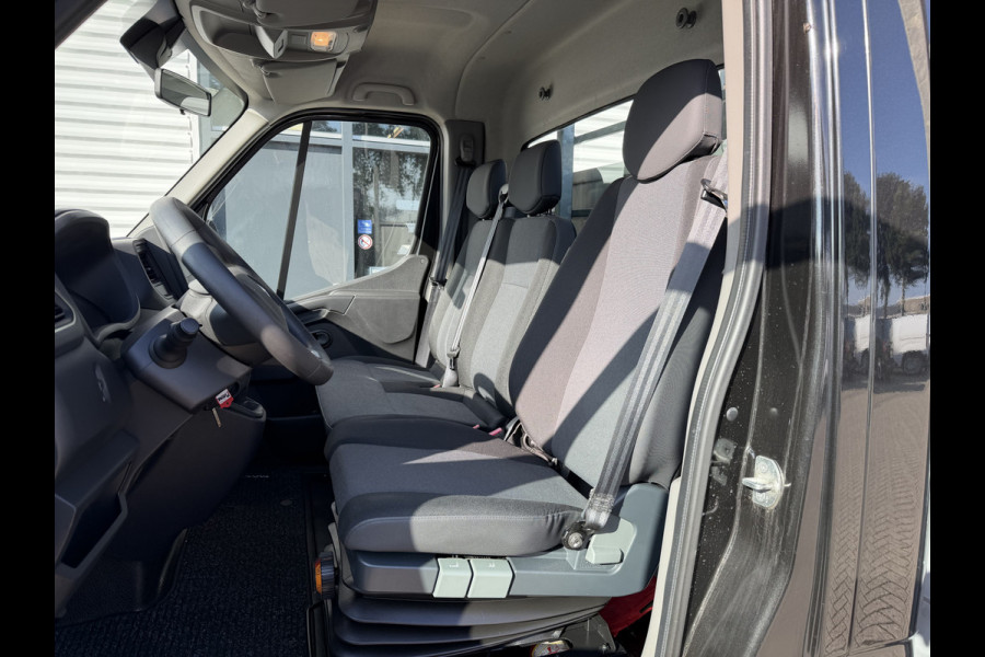 Renault Master T35 2.3 dCi 165pk L3 Energy EURO VI / vaste prijs rijklaar € 21.950 ex / lease vanaf € 358 / airco / cruise / navi / zwart metallic / pickup / plateau 375cm L x 210 cm B / euro 6