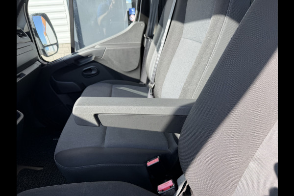 Renault Master T35 2.3 dCi 165pk L3 Energy EURO VI / vaste prijs rijklaar € 21.950 ex / lease vanaf € 358 / airco / cruise / navi / zwart metallic / pickup / plateau 375cm L x 210 cm B / euro 6