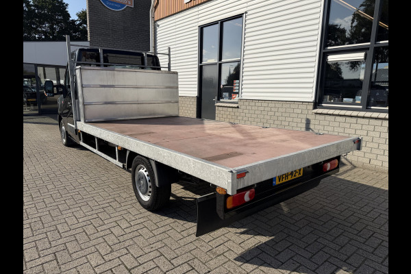 Renault Master T35 2.3 dCi 165pk L3 Energy EURO VI / vaste prijs rijklaar € 21.950 ex / lease vanaf € 358 / airco / cruise / navi / zwart metallic / pickup / plateau 375cm L x 210 cm B / euro 6