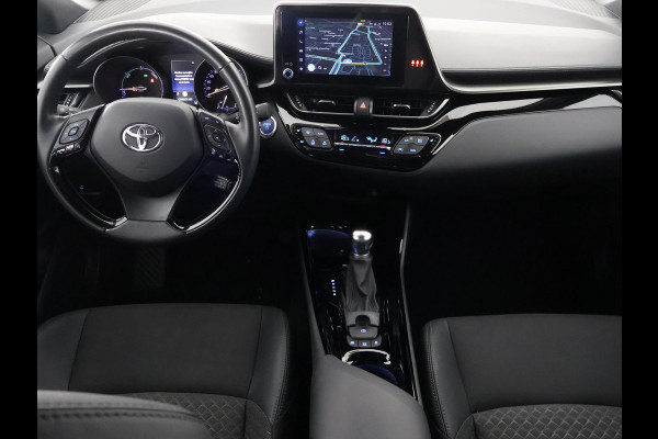 Toyota C-HR 1.8 Hybrid Dynamic Bi-Tone | Stoelverwarming | Apple Carplay & AndroidAUTO |