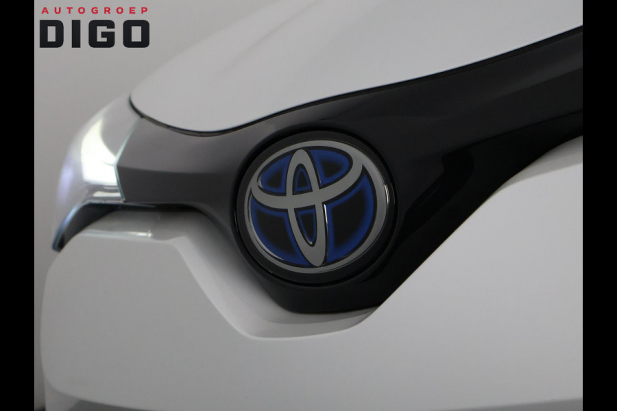 Toyota C-HR 1.8 Hybrid Dynamic Bi-Tone | Stoelverwarming | Apple Carplay & AndroidAUTO |