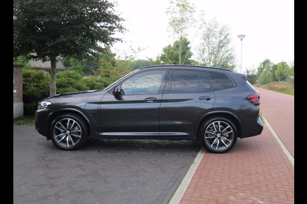 BMW X3 xDrive30e Business Edition Plus | M-Pakket | Panoramadak | Trekhaak | 360 Camera | Sfeerverlichting | ACC | NL-Auto |