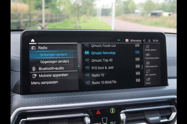 BMW X3 xDrive30e Business Edition Plus | M-Pakket | Panoramadak | Trekhaak | 360 Camera | Sfeerverlichting | ACC | NL-Auto |