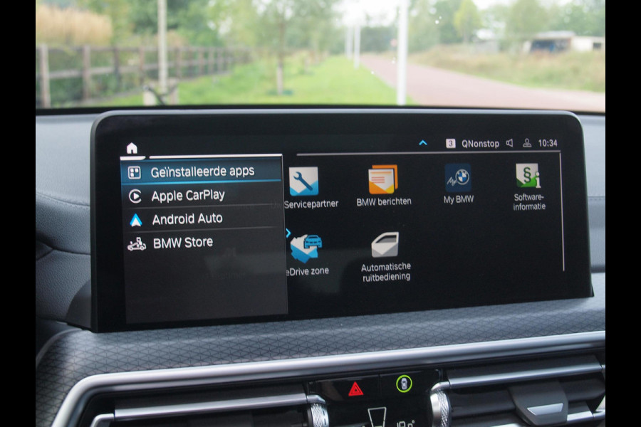 BMW X3 xDrive30e Business Edition Plus | M-Pakket | Panoramadak | Trekhaak | 360 Camera | Sfeerverlichting | ACC | NL-Auto |