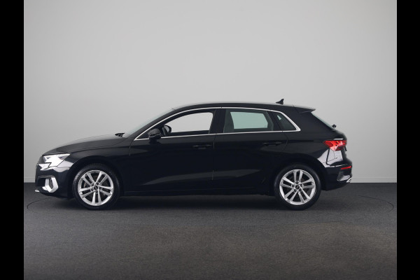 Audi A3 Sportback 30 TFSI Attitude 110 pk S-tronic | Navigatie | Parkeersensoren achter | Autom. airco | Cruise control | Apple Carplay/Android Auto |