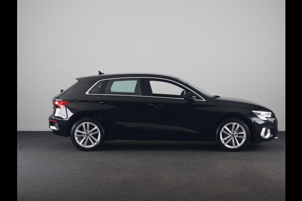 Audi A3 Sportback 30 TFSI Attitude 110 pk S-tronic | Navigatie | Parkeersensoren achter | Autom. airco | Cruise control | Apple Carplay/Android Auto |