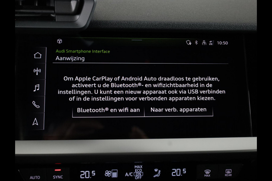 Audi A3 Sportback 30 TFSI Attitude 110 pk S-tronic | Navigatie | Parkeersensoren achter | Autom. airco | Cruise control | Apple Carplay/Android Auto |
