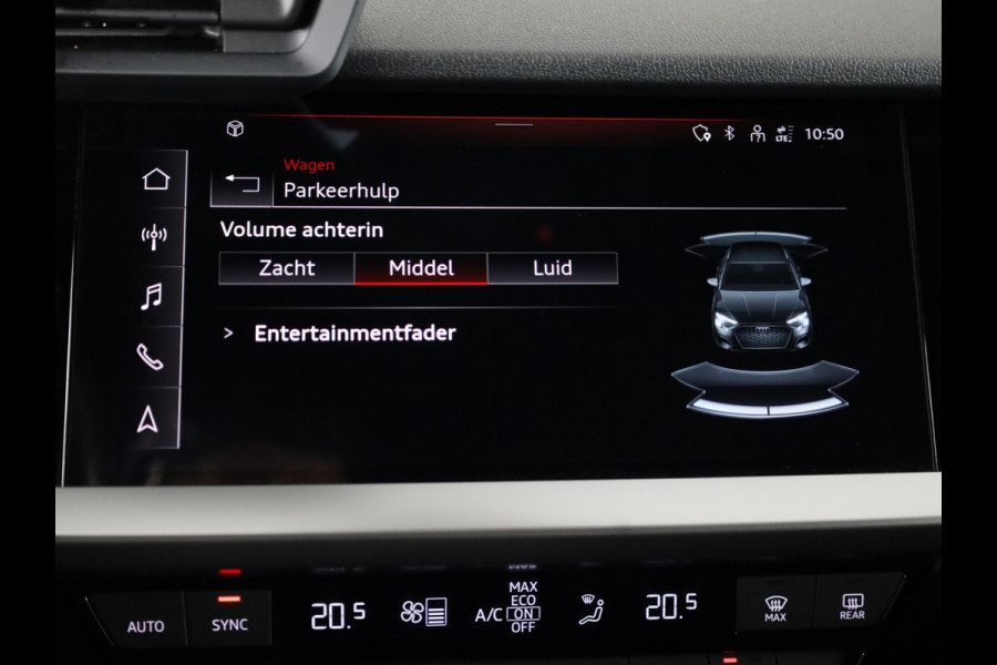 Audi A3 Sportback 30 TFSI Attitude 110 pk S-tronic | Navigatie | Parkeersensoren achter | Autom. airco | Cruise control | Apple Carplay/Android Auto |