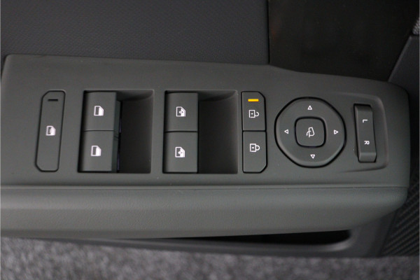 Kia EV3 Plus 81.4 kWh - Stoel/stuurwiel verwarming - Adaptieve Cruisecontrole - LED lampen - Fabrieksgarantie tot 04-2032