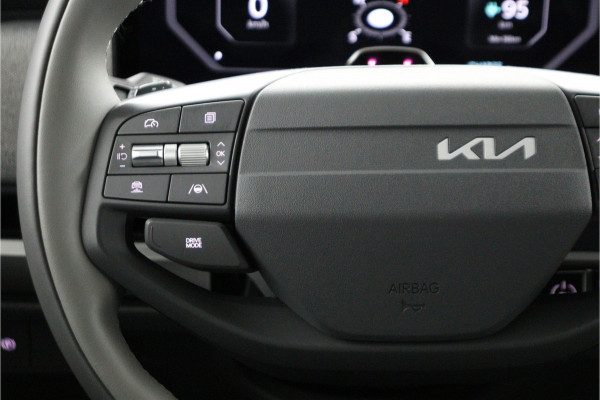 Kia EV3 Plus 81.4 kWh - Stoel/stuurwiel verwarming - Adaptieve Cruisecontrole - LED lampen - Fabrieksgarantie tot 04-2032