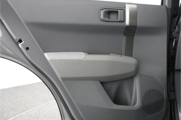 Kia EV3 Plus 81.4 kWh - Stoel/stuurwiel verwarming - Adaptieve Cruisecontrole - LED lampen - Fabrieksgarantie tot 04-2032