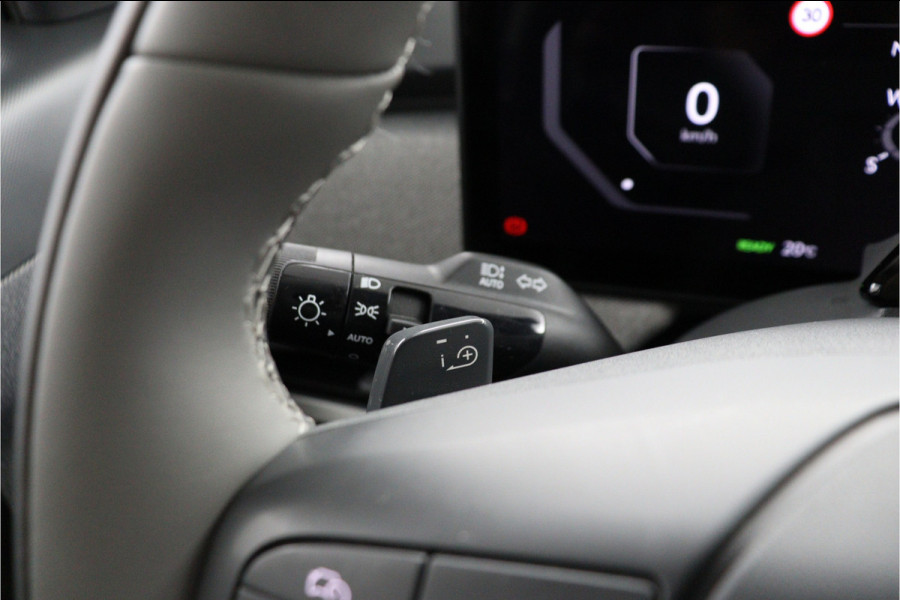 Kia EV3 Plus 81.4 kWh - Stoel/stuurwiel verwarming - Adaptieve Cruisecontrole - LED lampen - Fabrieksgarantie tot 04-2032