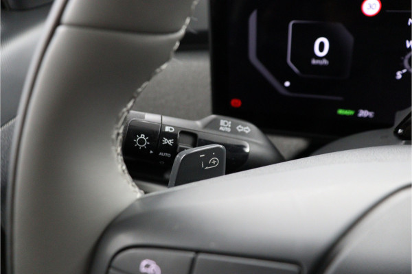 Kia EV3 Plus 81.4 kWh - Stoel/stuurwiel verwarming - Adaptieve Cruisecontrole - LED lampen - Fabrieksgarantie tot 04-2032