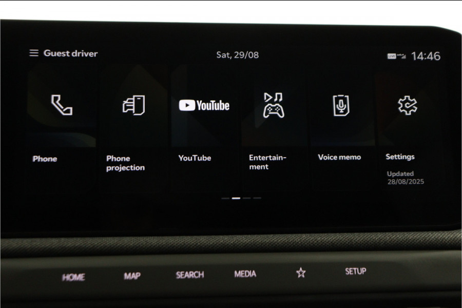Kia EV3 Plus 81.4 kWh - Stoel/stuurwiel verwarming - Adaptieve Cruisecontrole - LED lampen - Fabrieksgarantie tot 04-2032