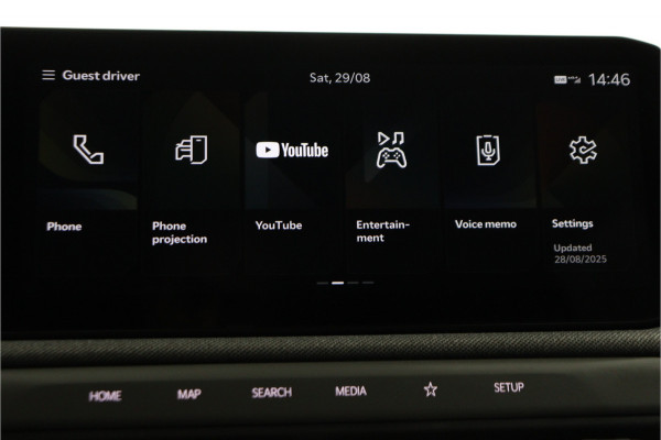 Kia EV3 Plus 81.4 kWh - Stoel/stuurwiel verwarming - Adaptieve Cruisecontrole - LED lampen - Fabrieksgarantie tot 04-2032