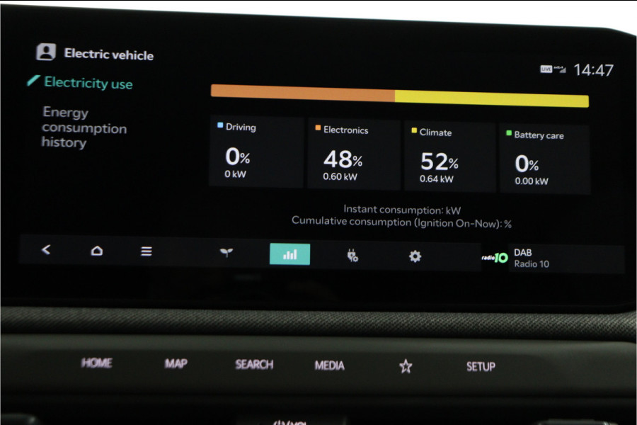 Kia EV3 Plus 81.4 kWh - Stoel/stuurwiel verwarming - Adaptieve Cruisecontrole - LED lampen - Fabrieksgarantie tot 04-2032