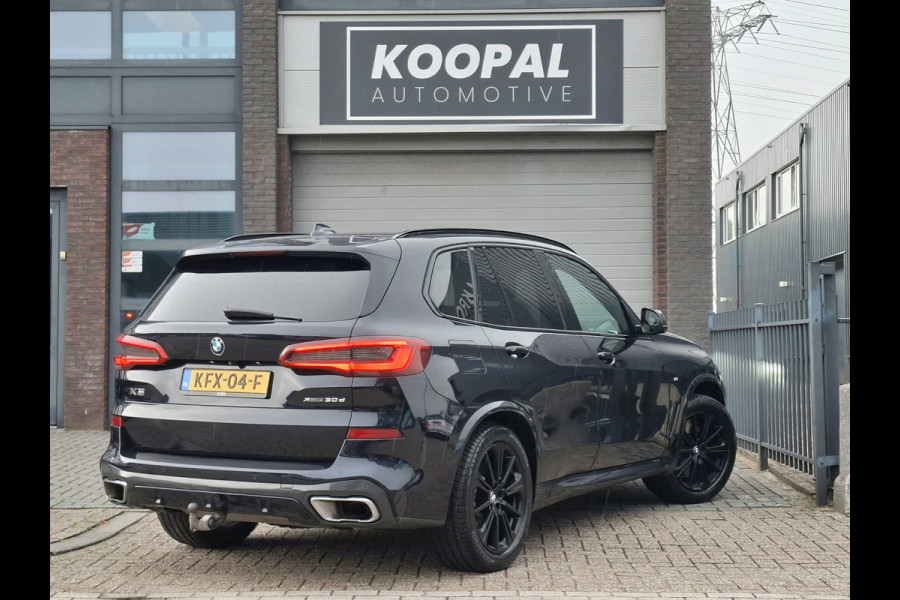 BMW X5 XDrive30d High Executive M-Sport | HUD | Pano | H/K | Trekhaak | Dealer Onderhouden