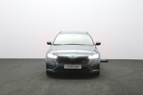 Škoda Octavia Combi 245 PK 1.4 TSI RS iV PHEV Business PHEV, Stoelverwarming, Carplay, Head-Up