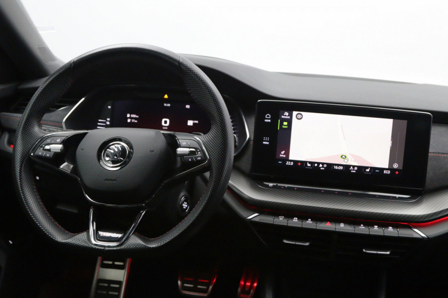 Škoda Octavia Combi 245 PK 1.4 TSI RS iV PHEV Business PHEV, Stoelverwarming, Carplay, Head-Up