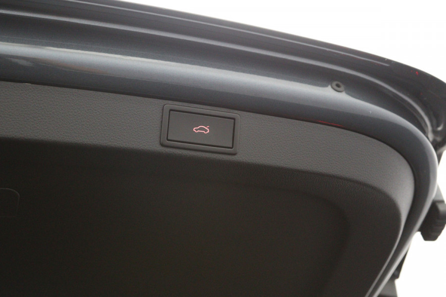Škoda Octavia Combi 245 PK 1.4 TSI RS iV PHEV Business PHEV, Stoelverwarming, Carplay, Head-Up