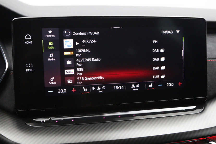 Škoda Octavia Combi 245 PK 1.4 TSI RS iV PHEV Business PHEV, Stoelverwarming, Carplay, Head-Up