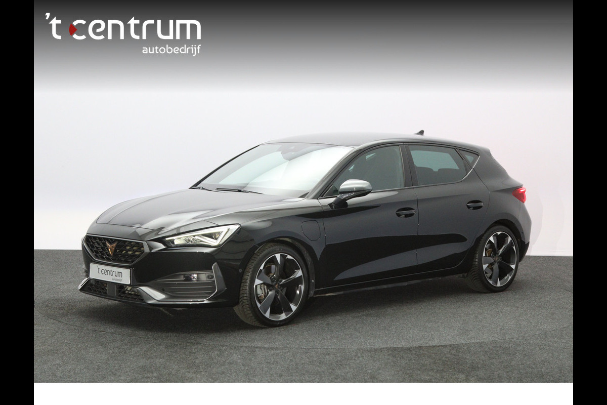 CUPRA Leon 1.4 e-Hybrid 204 PK Essential PHEV, Adap. Cruise Control, Stuurverwarming, Caprlay