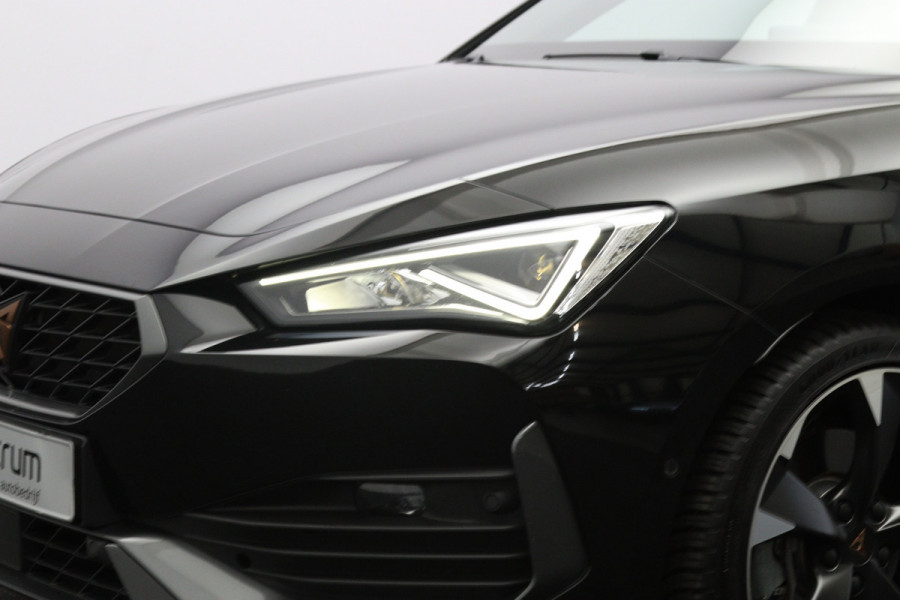 CUPRA Leon 1.4 e-Hybrid 204 PK Essential PHEV, Adap. Cruise Control, Stuurverwarming, Caprlay
