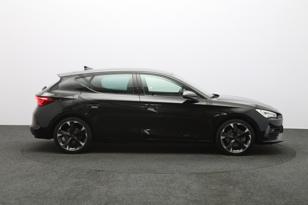 CUPRA Leon 1.4 e-Hybrid 204 PK Essential PHEV, Adap. Cruise Control, Stuurverwarming, Caprlay