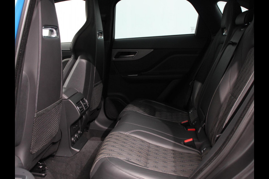 Jaguar F-Pace 5.0 V8 AWD SVR 551 pk Panorama dak Meridian sound Premium Pack Light Pack ACC Leder ADS 360 Camera Cruise control Parkeersensoren Elektrische kofferklep