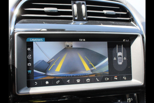 Jaguar F-Pace 5.0 V8 AWD SVR 551 pk Panorama dak Meridian sound Premium Pack Light Pack ACC Leder ADS 360 Camera Cruise control Parkeersensoren Elektrische kofferklep