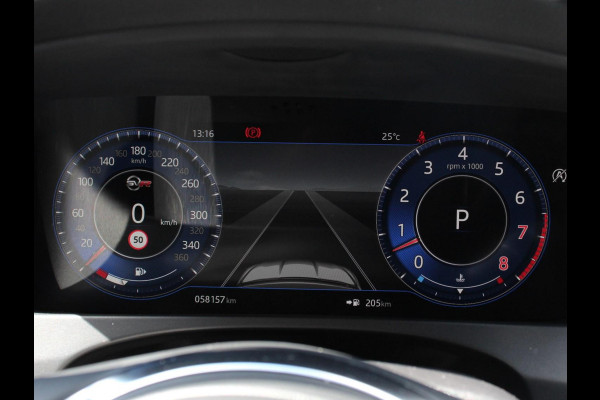 Jaguar F-Pace 5.0 V8 AWD SVR 551 pk Panorama dak Meridian sound Premium Pack Light Pack ACC Leder ADS 360 Camera Cruise control Parkeersensoren Elektrische kofferklep