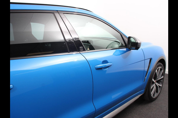 Jaguar F-Pace 5.0 V8 AWD SVR 551 pk Panorama dak Meridian sound Premium Pack Light Pack ACC Leder ADS 360 Camera Cruise control Parkeersensoren Elektrische kofferklep