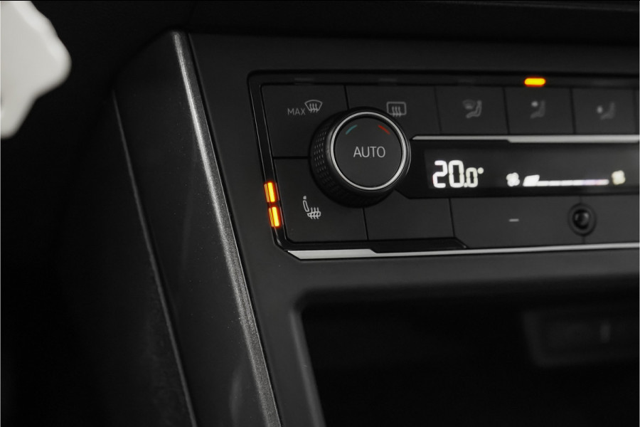 Volkswagen Polo 1.0 TSI Highline 5DRS CarPlay PDC