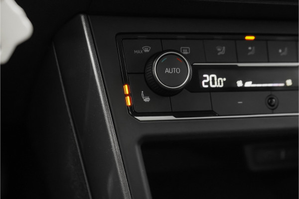 Volkswagen Polo 1.0 TSI Highline 5DRS CarPlay PDC