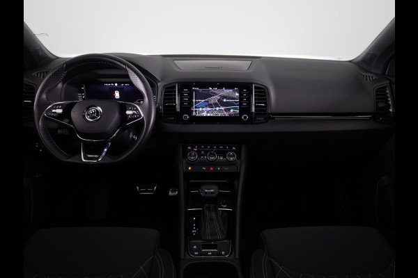 Škoda Karoq 1.5 TSI ACT Sportline Business | Panorama schuifdak | Virtual pedal | Travel assist pakket | 230v en usb aansluiting