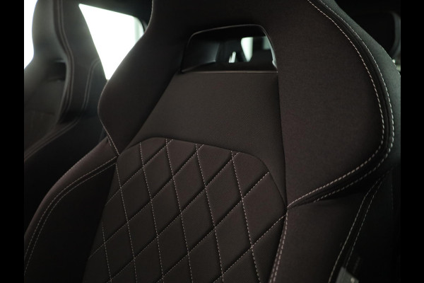 Škoda Karoq 1.5 TSI ACT Sportline Business | Panorama schuifdak | Virtual pedal | Travel assist pakket | 230v en usb aansluiting
