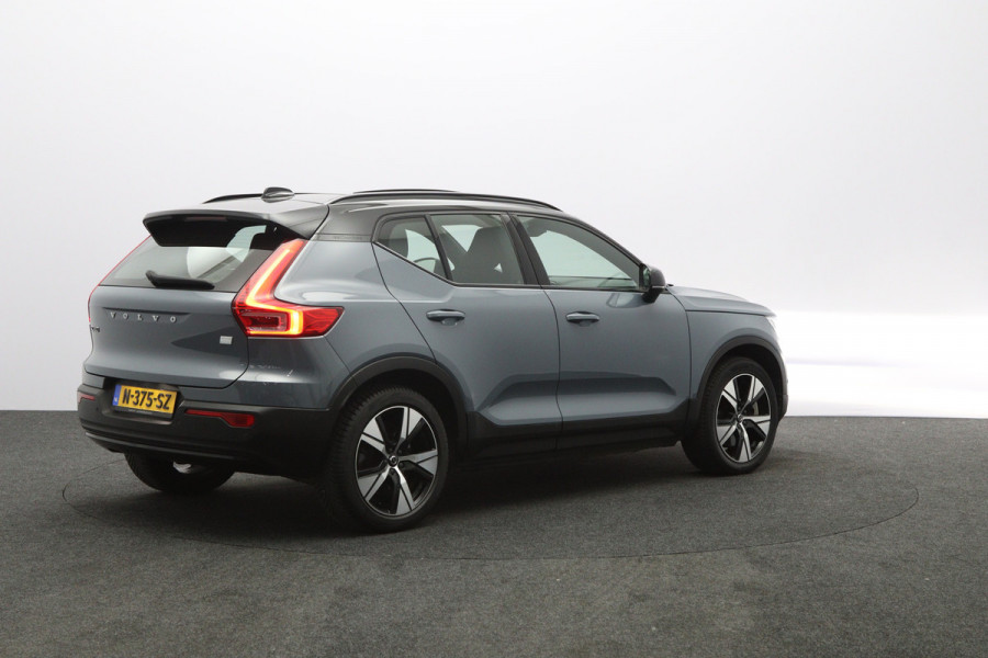 Volvo XC40 Recharge Pro 232 PK 70 KWH, SOH 96 %, Panoramadak, Trekhaak, Harman/Kardon, Memory