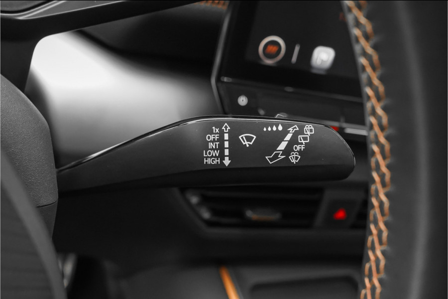 CUPRA Born 62 kWh Pano ACC Keyless Stoelmassage Camera