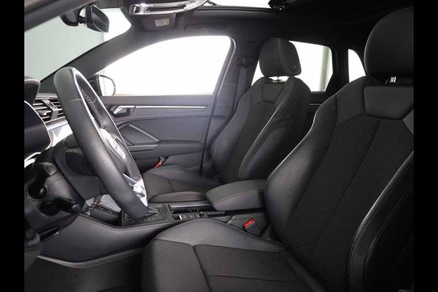 Audi Q3 45 TFSI e S edition 245pk | Panoramdak | Dode hoek detectie | Parkeercamera | Elektrisch bedienbare achterklep | S-line interieur
