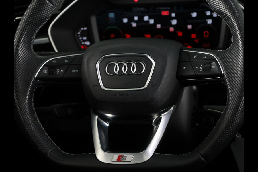 Audi Q3 45 TFSI e S edition 245pk | Panoramdak | Dode hoek detectie | Parkeercamera | Elektrisch bedienbare achterklep | S-line interieur