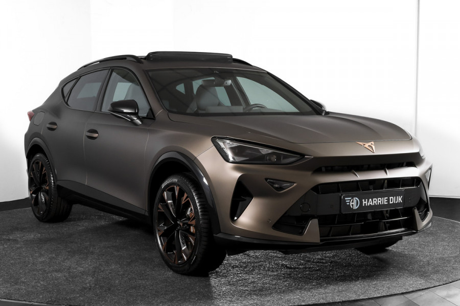 CUPRA Formentor 1.5 TSI e-Hybrid 272 PK VZ Extreme | Bronze Matt | S/K-Panodak | Sennheiser | Elek. stoelen | Matrix LED | Adapt. Cruise | Stoel-+stuurverw. | Camera | NAV+App. Connect | Elek. Klep | LM 19" | 0583