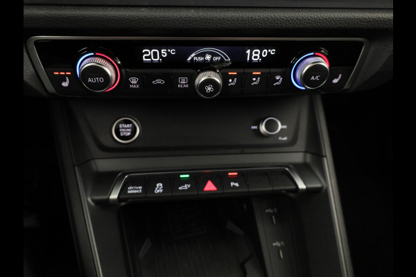 Audi Q3 Sportback 45 TFSI e S Edition 245 pk S-tronic | Navigatie | Panoramadak | Parkeersensoren | Adaptieve cruise control | S-Line interieur