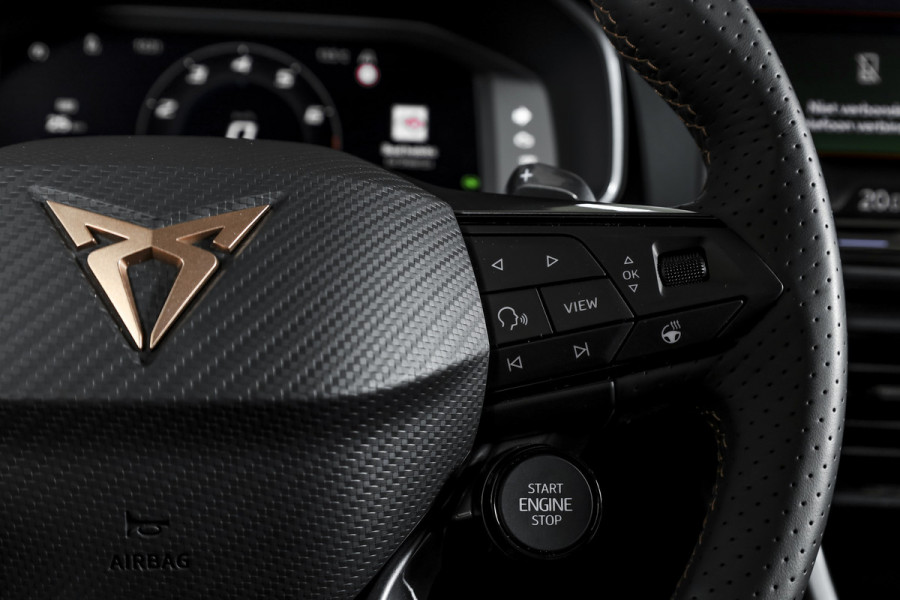 CUPRA Formentor 1.5 TSI e-Hybrid 272 PK VZ Extreme | Maxton Design | Bronze Matt | S/K-Panodak | Sennheiser | Elek. stoelen | Matrix LED | Adapt. Cruise | Stoel-+stuurverw. | Camera | NAV+App. Connect | Elek. Klep | LM 19" | 8666